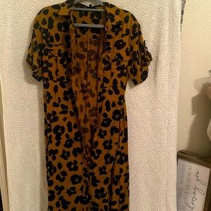 Small target dress. Good condition
